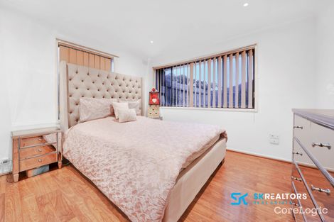 Property photo of 17 Sandford Court Meadow Heights VIC 3048