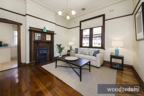 Property photo of 8 Yendon Road Carnegie VIC 3163