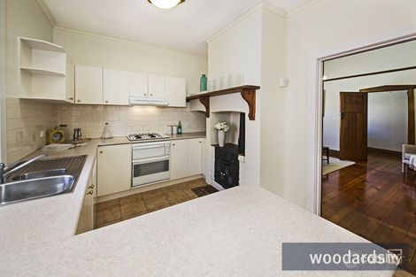 Property photo of 8 Yendon Road Carnegie VIC 3163