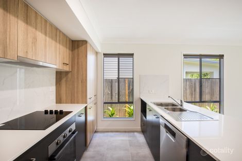 Property photo of 6/46 Seashell Avenue Coomera QLD 4209