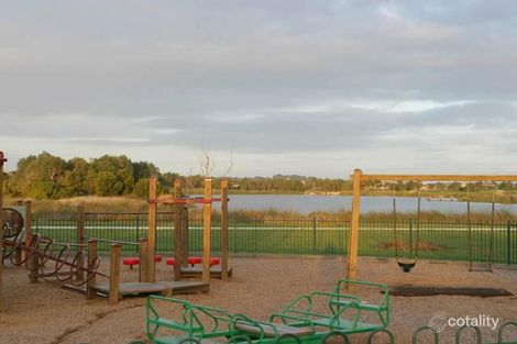 Property photo of 12 The Quays Narre Warren South VIC 3805