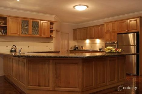 Property photo of 12 The Quays Narre Warren South VIC 3805