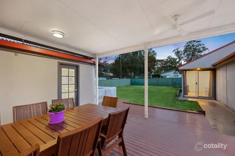 Property photo of 41 Catherine Street Mannering Park NSW 2259
