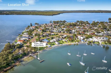 Property photo of 41 Catherine Street Mannering Park NSW 2259