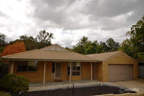 24 Lawson St, Spring Gully, VIC 3550