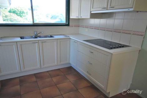 Property photo of 2 Peter Parade Miami QLD 4220