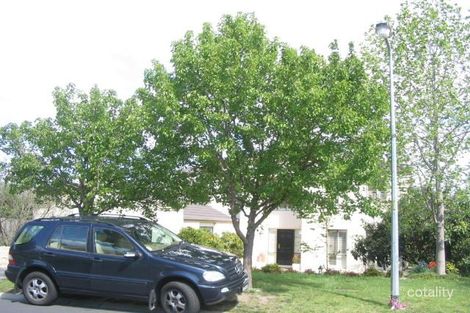 2 Prestbury Dr, Vermont South, VIC 3133