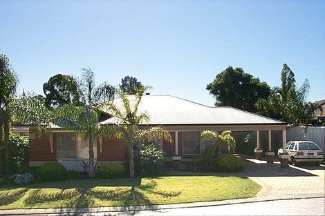 5 Manor Pl, Kewdale, WA 6105