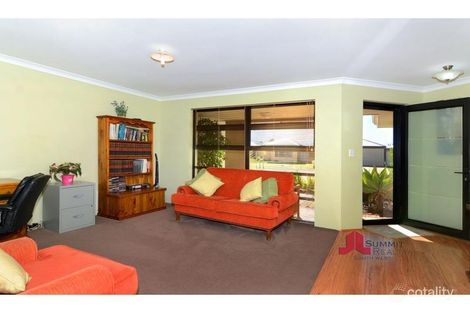 Property photo of 10 Kelston Way Australind WA 6233