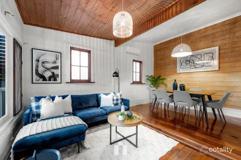 Property photo of 4 Wright Street White Gum Valley WA 6162