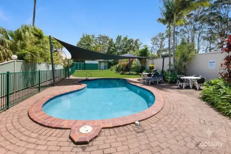 Property photo of 27/601 Pine Ridge Road Biggera Waters QLD 4216