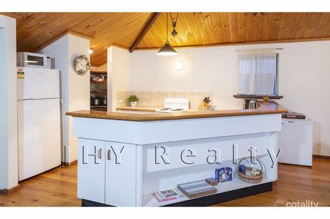 Property photo of 17 Elsegood Avenue Yallingup WA 6282