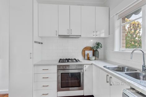 Property photo of 71 Mountain View Road Montmorency VIC 3094