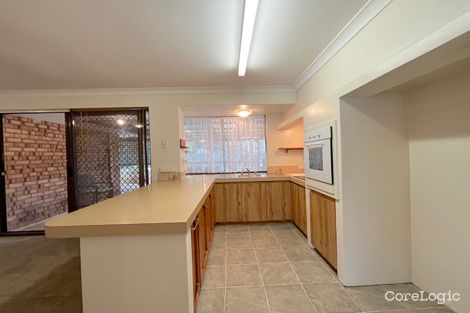 Property photo of 4 Willow Court Cooloongup WA 6168