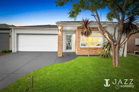 Property photo of 61 Barnstormer Boulevard Point Cook VIC 3030