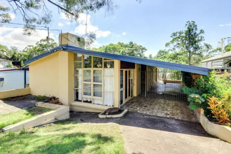 Property photo of 33 Norcombe Street Carina QLD 4152