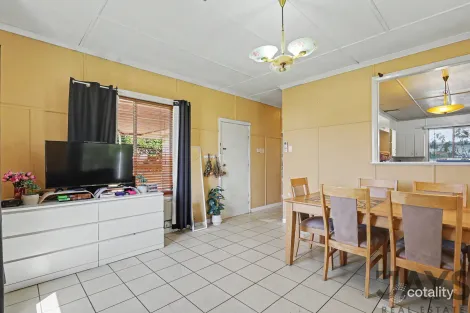 Property photo of 5 Second Avenue Parkside QLD 4825
