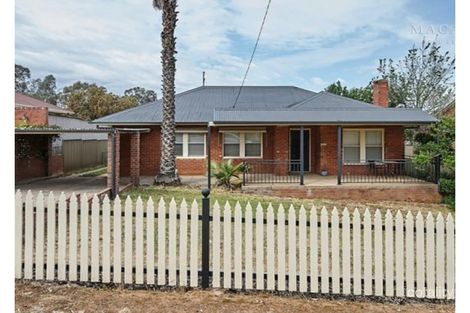 24 Bolger Ave, Mount Austin, NSW 2650