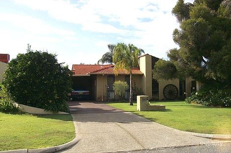 18a Chaparral Cres, Willetton, WA 6155