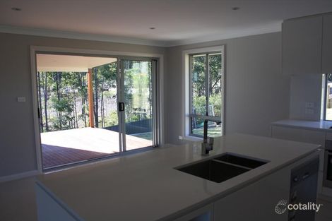 1 Meander Gr, Cameron Park, NSW 2285