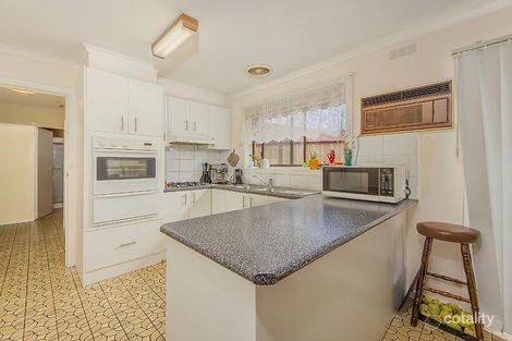 Property photo of 12 Altyre Court St Albans VIC 3021