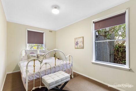 Property photo of 5 Hakea Court Churchill VIC 3842