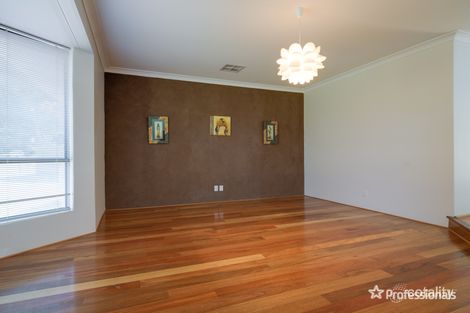 Property photo of 30 Peppermint Crescent Ballajura WA 6066