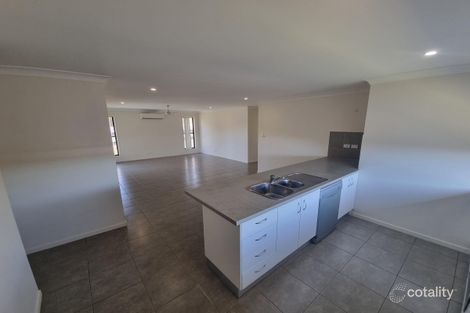 Property photo of 34 Waikiki Terrace Mount Low QLD 4818