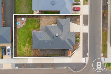 Property photo of 1 Dorset Drive Marong VIC 3515