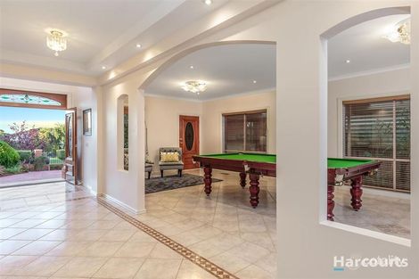 Property photo of 52 Simon Avenue Rowville VIC 3178