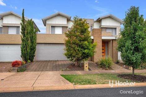 Property photo of 17 Broadbeach Circuit Point Cook VIC 3030