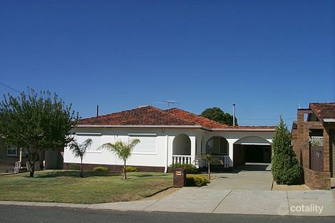 2 Wolya Way, Westminster, WA 6061