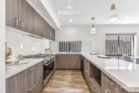 Property photo of 6 Mallory Crescent Keysborough VIC 3173