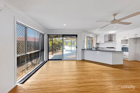 Property photo of 11 Peachtree Court Parkwood QLD 4214
