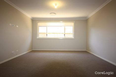 Property photo of 33 Britannia Drive Glenfield NSW 2167