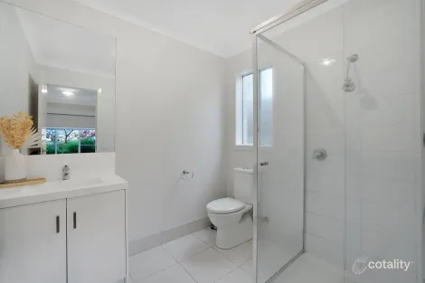 Property photo of 4 Premier Lane Garfield VIC 3814