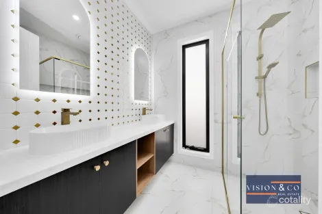 Property photo of 9 Lagoon Avenue Mickleham VIC 3064