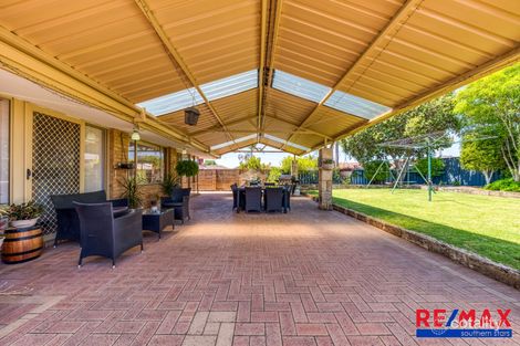 17 Pegley Dr, Parkwood, WA 6147