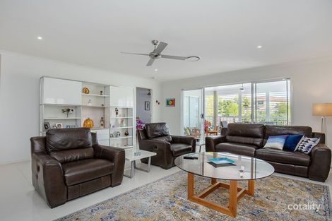 338/299 Napper Rd, Arundel, QLD 4214