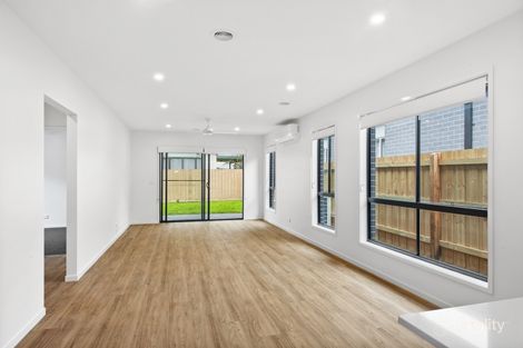 Property photo of 25 Presentation Boulevard Winter Valley VIC 3358