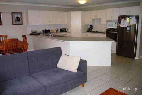 Property photo of 1 Redwood Close Fletcher NSW 2287