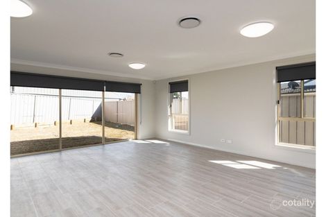 Property photo of 5 Field Place Cranebrook NSW 2749