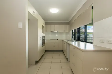 Property photo of 15 Ellsworth Drive Mount Louisa QLD 4814