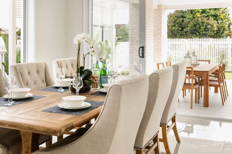 Property photo of 21 Forest Court Helensvale QLD 4212