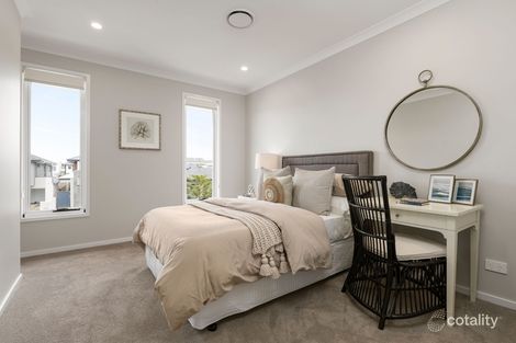 Property photo of 21 Forest Court Helensvale QLD 4212