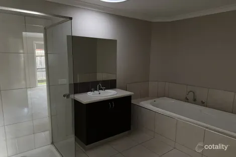 Property photo of 49 Riverslea Boulevard Traralgon VIC 3844
