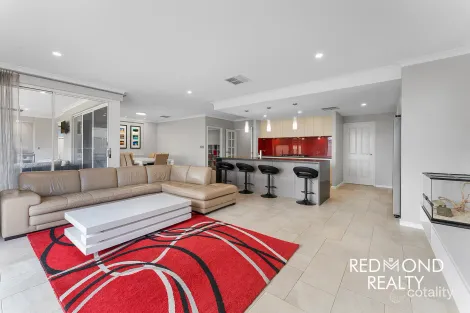 Property photo of 5 Garners Way Burns Beach WA 6028