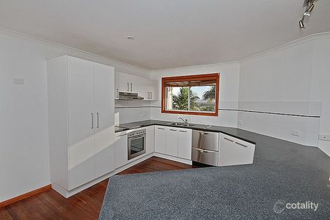 Property photo of 17 Elly Circuit Coolum Beach QLD 4573