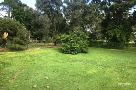 13 Michiko St, Macleay Island, QLD 4184