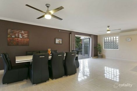 Property photo of 7 Barcoo Crescent Sinnamon Park QLD 4073